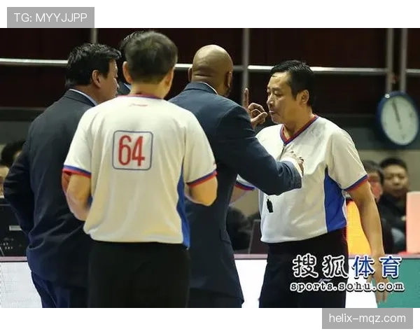 教练区规则全解析：裁判如何判罚教练违规行为？